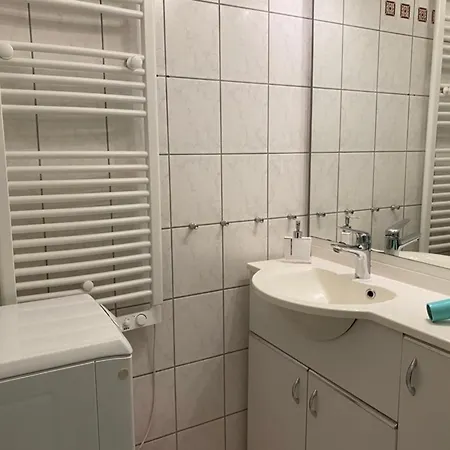 Arenz, Steinwarder 35 - 5 -19 *