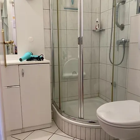 Arenz, Steinwarder 35 - 5 -19